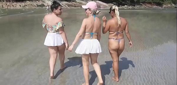  Caiu na net  !!! Flagrei  3 gostosas procurando macho bem dotado na praia !!! ( Paty Bumbum, Mirella mansur e Agatha ludovino ).